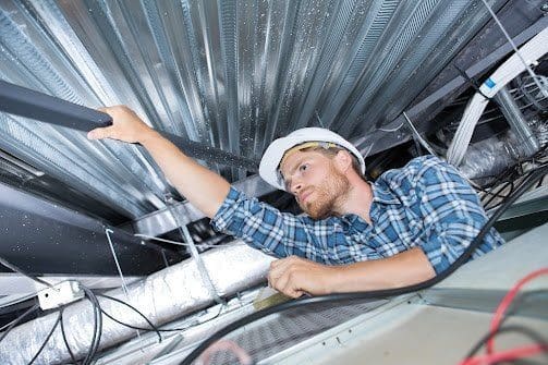 choosing a commercial roofing contractor